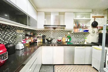 Penaga @ Taman Raintree