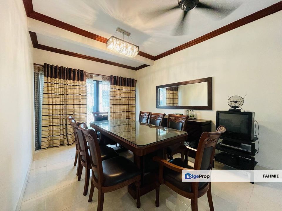 End lot. Freehold. Jentayu Timur. Bandar Enstek. Nilai. , Negeri Sembilan, Seremban