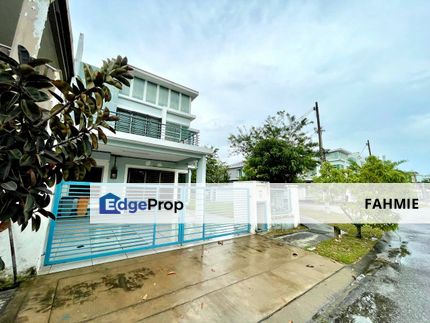 Corner lot. Tak mengadap rumah lain. Freehold. Nusari Aman 2. Bandar Sri Sendayan. Seremban. , Negeri Sembilan, Seremban