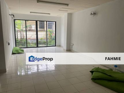 Lower floor. Freehold. Basic condition. Prima Court. Taman Melawati. , Kuala Lumpur, Taman Melawati