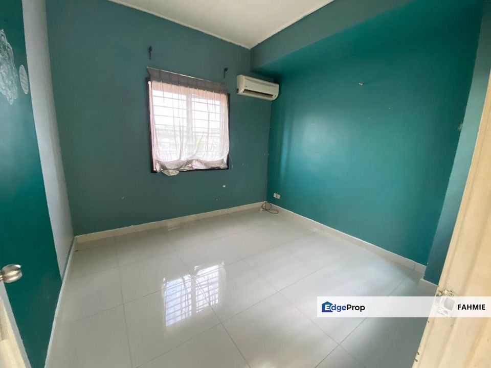 Lower floor. Freehold. Basic condition. Prima Court. Taman Melawati. , Kuala Lumpur, Taman Melawati