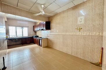 Taman Pinggiran Batu Caves