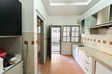 Bandar Tun Hussein Onn