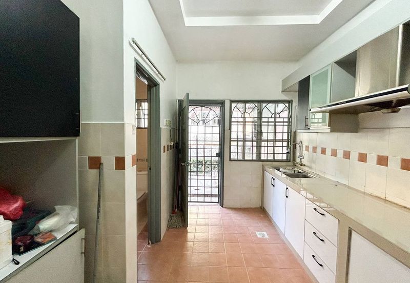 Bandar Tun Hussein Onn