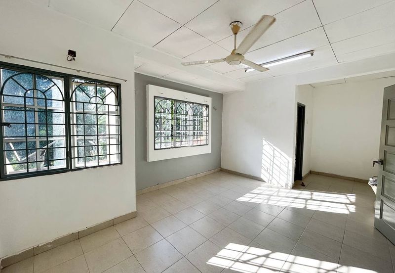 Bandar Tun Hussein Onn