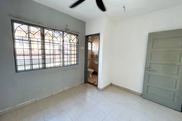 Bandar Tun Hussein Onn