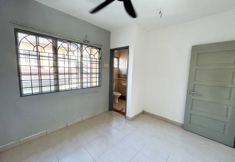 Bandar Tun Hussein Onn