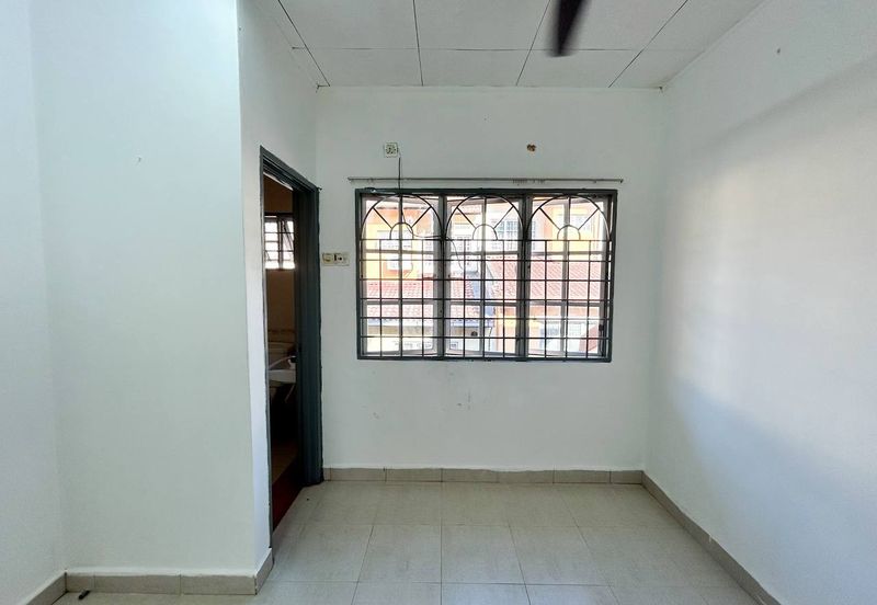 Bandar Tun Hussein Onn