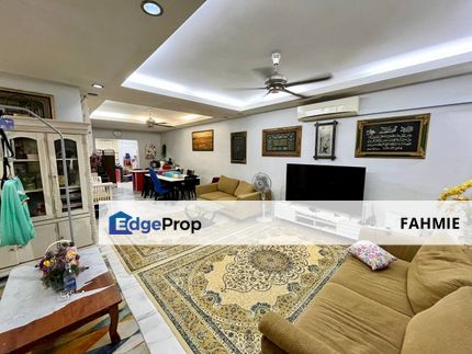 Fully renovated. Freehold. Taman Gombak Ria. Gombak. , Selangor, Gombak