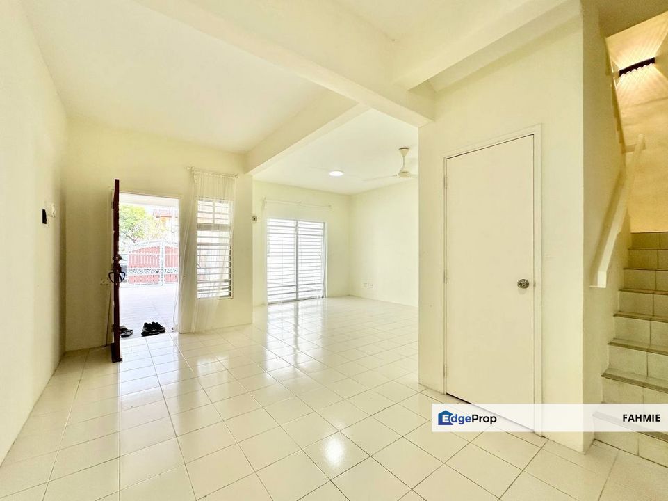 Refurbished. Taman Ukay Bistari. Ampang, Selangor, Ampang