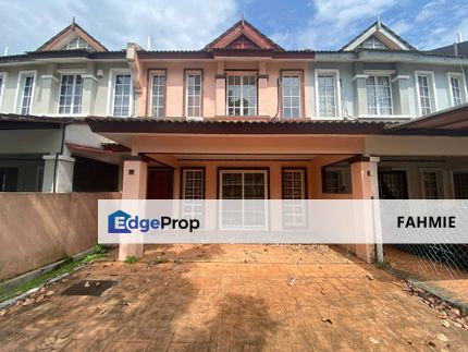 Low density. Villa Damansara. Seksyen 4. Kota Damansara. , Selangor, Kota Damansara