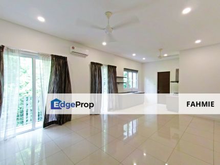 Upper floor. Non bumi lot. Good condition. Hevea Kemensah. Taman Melawati. , Selangor, Taman Melawati
