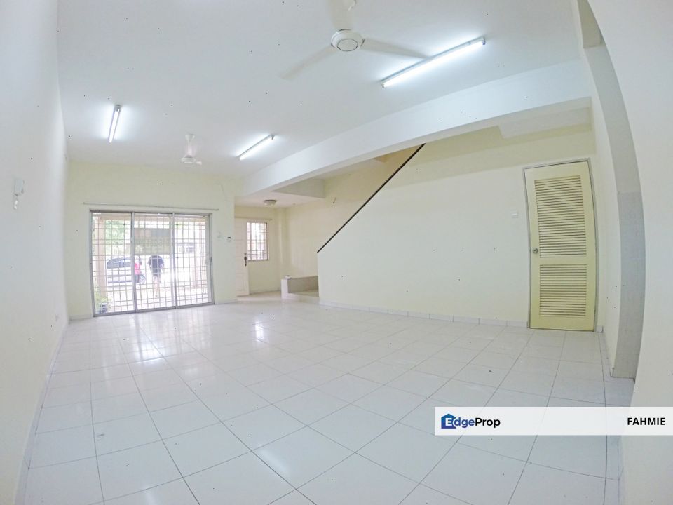 Freehold. Ayu Lestari. Alam Nusantara. Setia Alam., Selangor, Setia Alam/Alam Nusantara