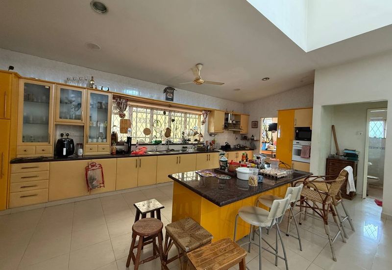 Seksyen 4, Petaling Jaya