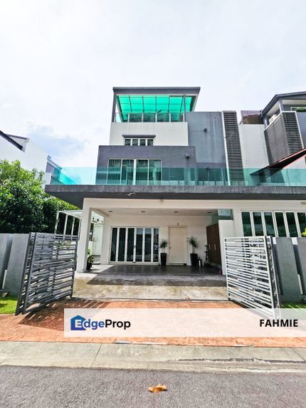 Fully renovated. End lot. Non bumi lot. Duta Suria. Ampang. , Selangor, Ampang