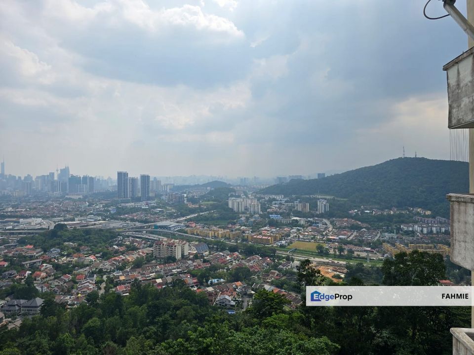 Freehold. Puncak Athenaeum. Bukit Antarabangsa., Selangor, Ulu Kelang