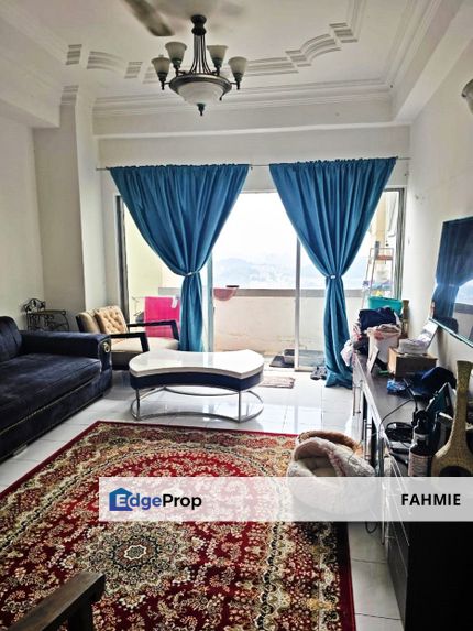 Freehold. Puncak Athenaeum. Bukit Antarabangsa., Selangor, Ulu Kelang