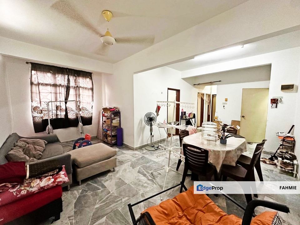 Ground floor. Freehlold. Non bumi lot. Subang Perdana Goodyear Court 10. Subang Jaya. , Selangor, Subang Jaya