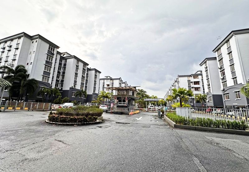 Subang Perdana Goodyear Court 10