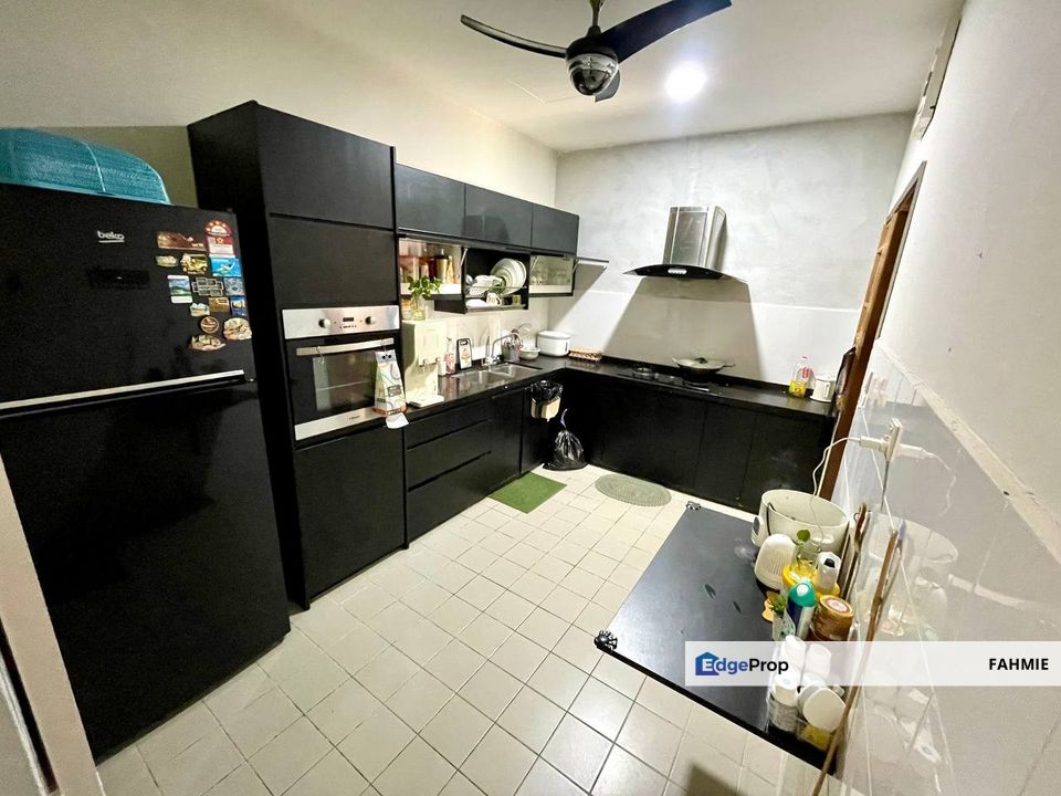 Ground floor. Freehold. Embun Residence. Kajang. , Selangor, Kajang