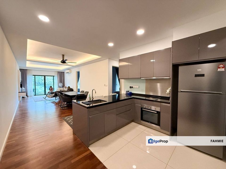 Facing Bukit Dinding. Fully renovated. Kaleidoscope Residensi Setiawangsa. Setiawangsa. , Kuala Lumpur, Wangsa Maju