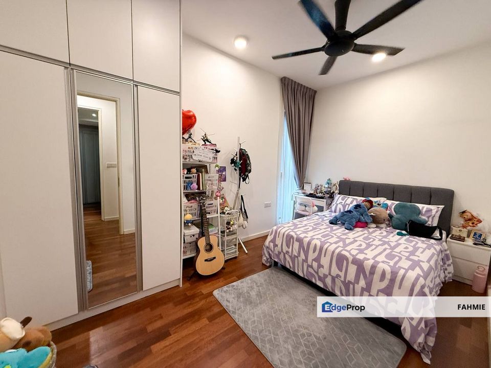 Facing Bukit Dinding. Fully renovated. Kaleidoscope Residensi Setiawangsa. Setiawangsa. , Kuala Lumpur, Wangsa Maju