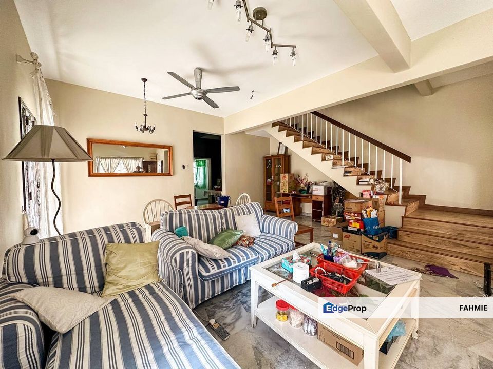 End lot. Fully renovated. Non bumi lot. Kelana Idaman. Ara Damansara. , Selangor, Kelana Jaya