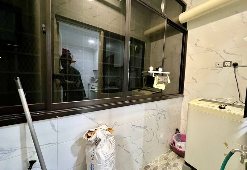 Teratai Mewah Condominium