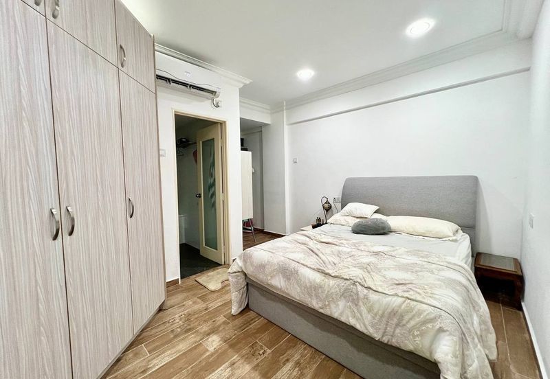 Teratai Mewah Condominium