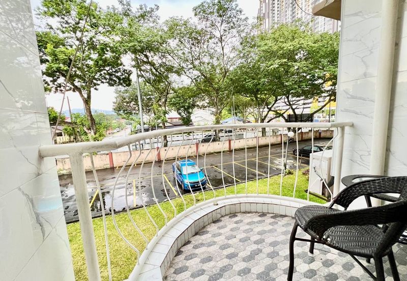 Teratai Mewah Condominium