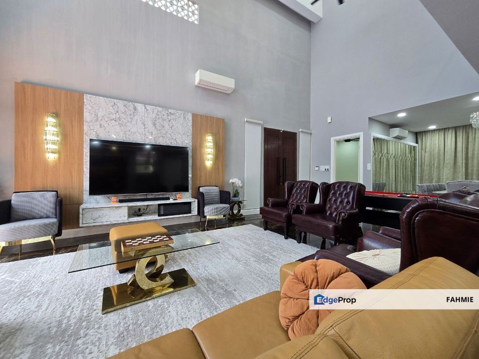 Private pool. Fully furnished. Taman Tasik Utama. Hang Tuah Jaya. Ayer Keroh. , Melaka, Ayer Keroh