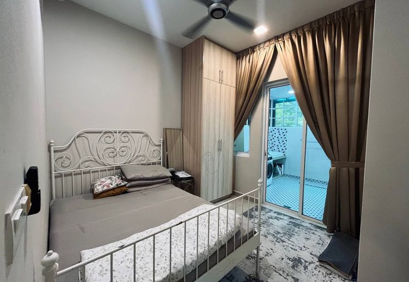 Jacaranda Garden Residence