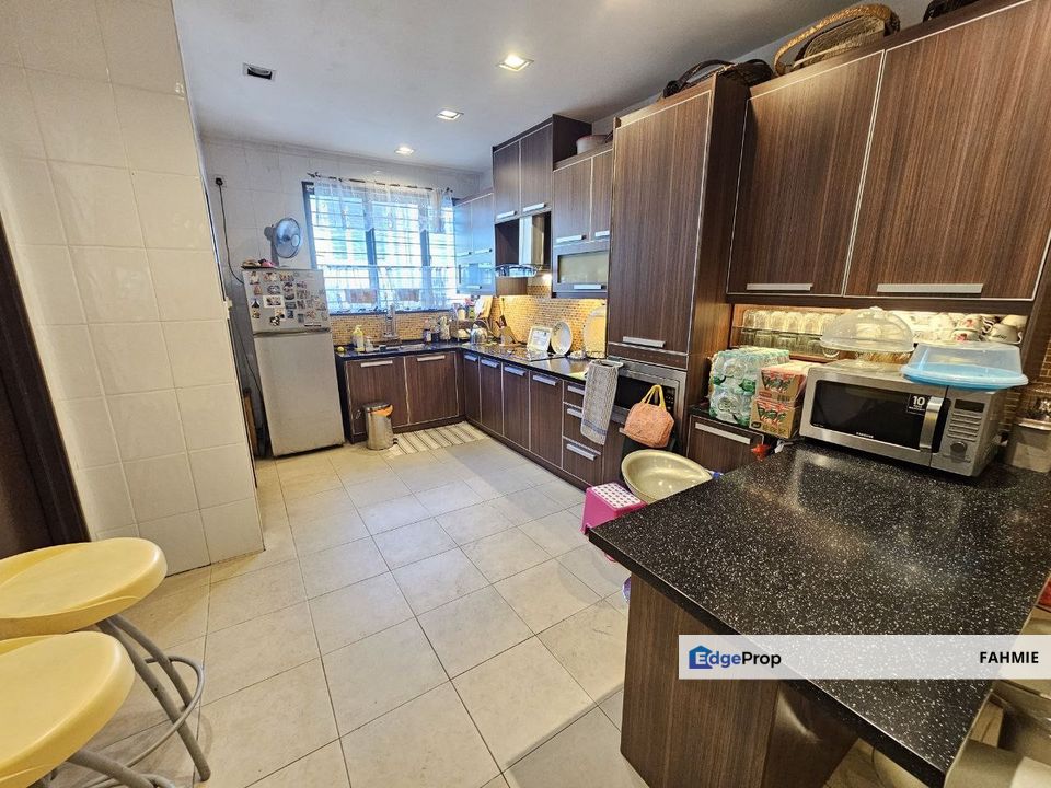 Fully renovated. Freehold. Taman Dagang Permai. Ampang., Selangor, Ampang