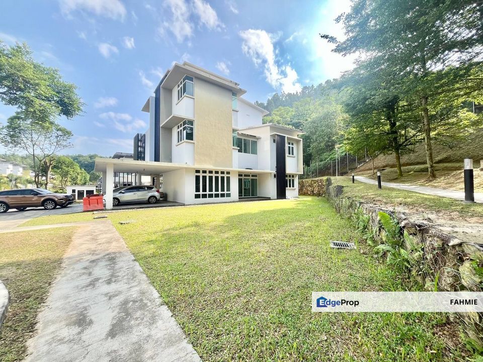 Corner lot. Tijani Ukay. Ampang. , Selangor, Ampang