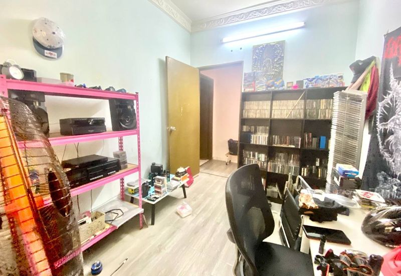 Sri Hijauan, Ukay Perdana