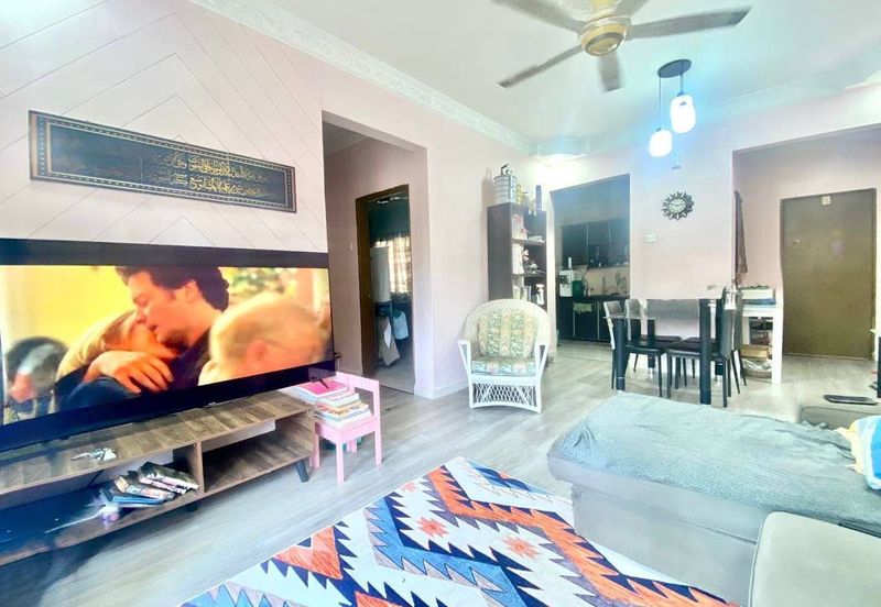 Sri Hijauan, Ukay Perdana