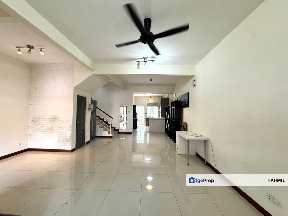 Murah. Taman Subang Galaxy. Seksyen U5. Shah Alam. , Selangor, Shah Alam