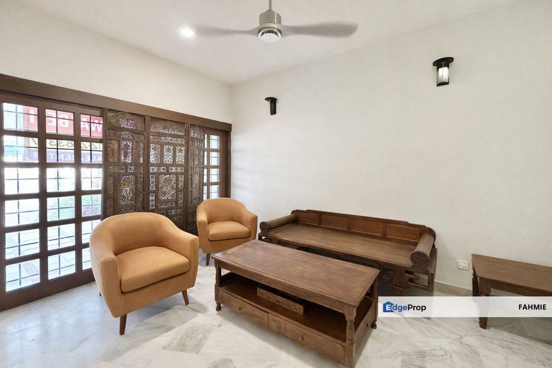 Fully renovated. Non bumi lot. Bukit Antarabangsa. Ampang. , Selangor, Ampang