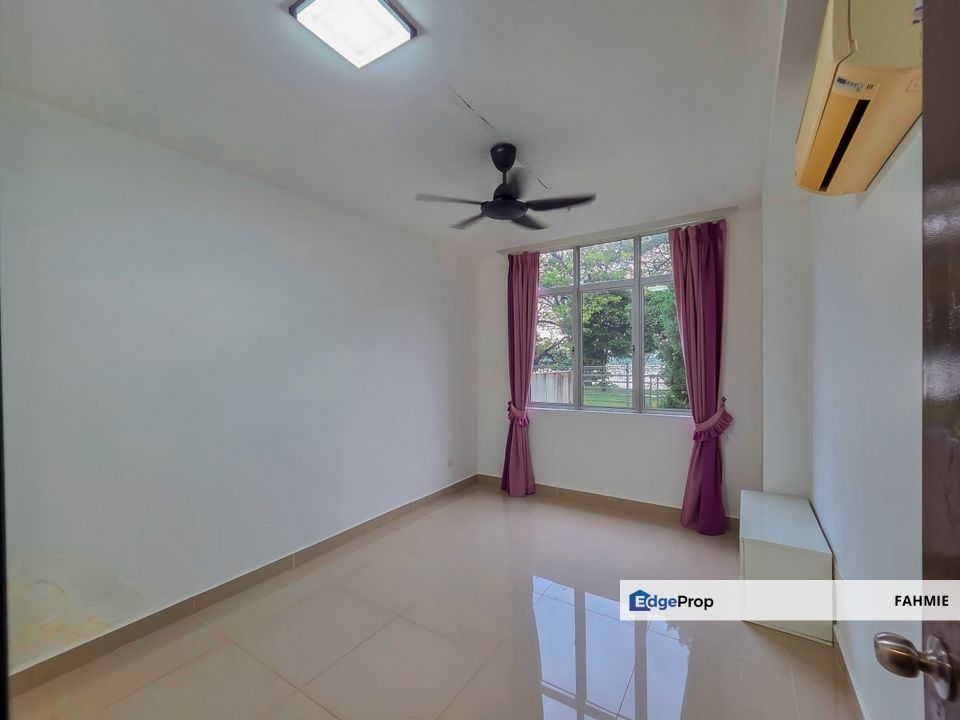 Lower floor. Tak mengadap rumah lain. Summer Homes. Taman Tasik Prima. Puchong., Selangor, Puchong