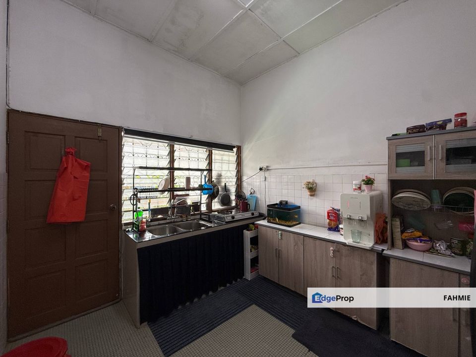 Freehold. Jalan I. Taman Melawati. , Kuala Lumpur, Ampang