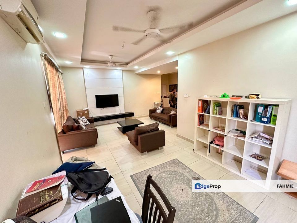 Corner unit. Freehold. 2 carparks. Platinum Hill PV 8. Taman Melati. Setapak. , Kuala Lumpur, Setapak