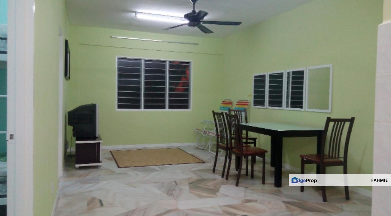 Level 1. Basic condition. Seksyen 7. Shah Alam. , Selangor, Shah Alam