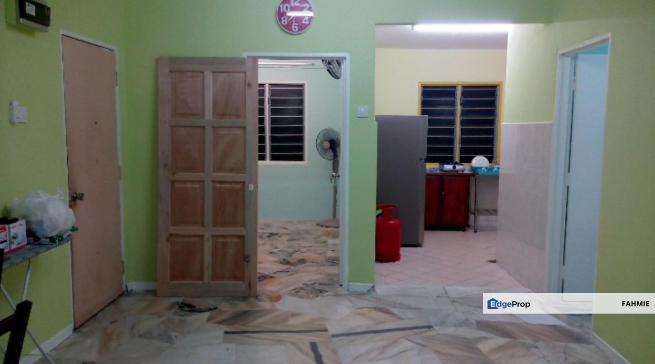 Level 1. Basic condition. Seksyen 7. Shah Alam. , Selangor, Shah Alam