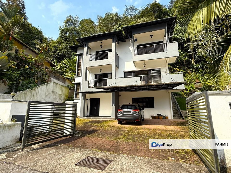 Freehold. Villa Sri Ukay. Ampang. , Selangor, Ulu Kelang