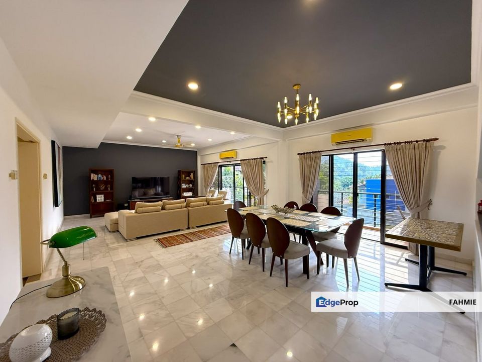 Freehold. Villa Sri Ukay. Ampang. , Selangor, Ulu Kelang