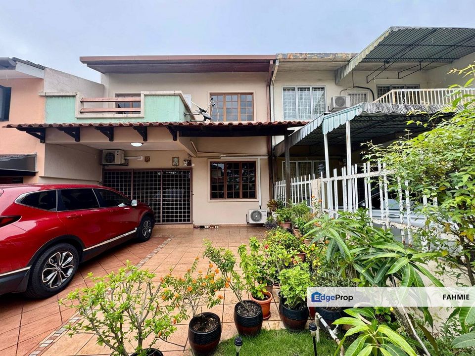 Freehold. Lucky Garden. Bangsar. , Kuala Lumpur, Bangsar