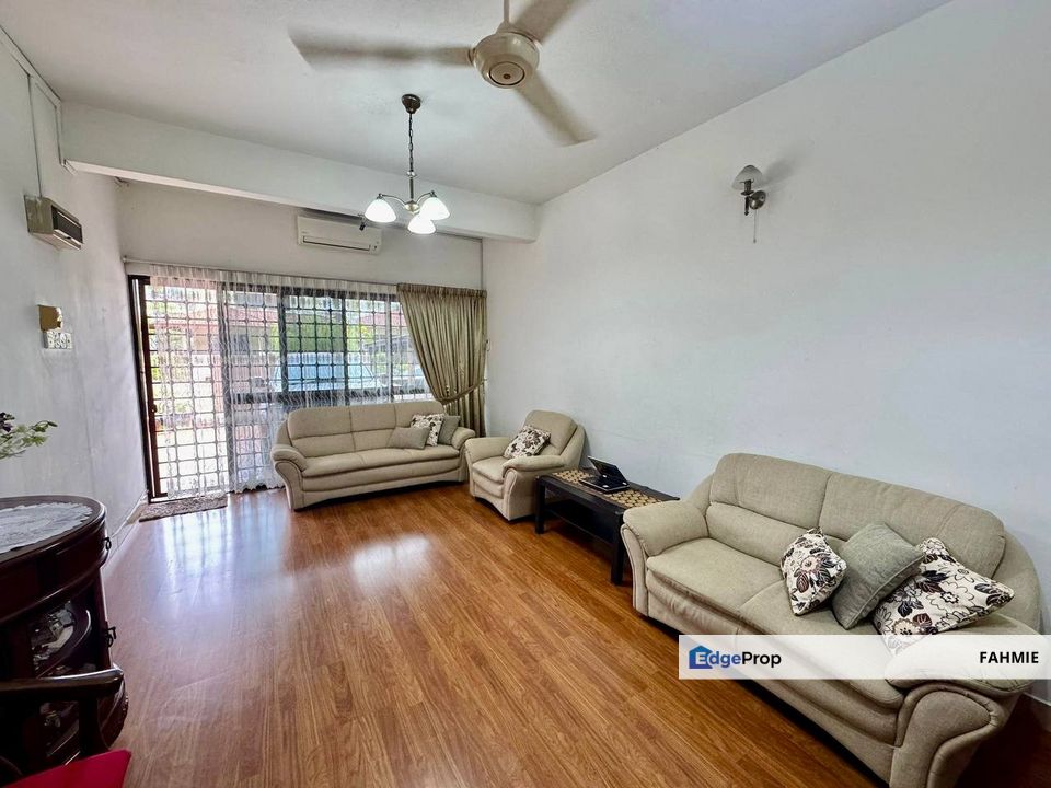 Freehold. Lucky Garden. Bangsar. , Kuala Lumpur, Bangsar