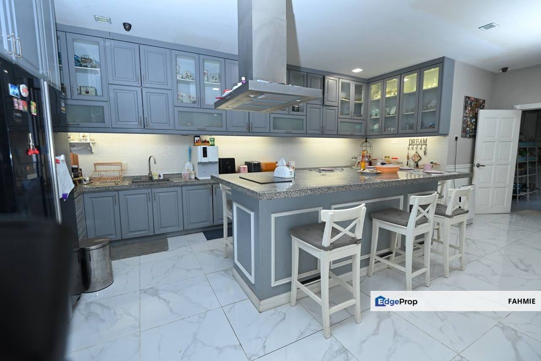 Fully renovated. Cahaya SPK. Seksyen U9. Shah Alam. , Selangor, Shah Alam