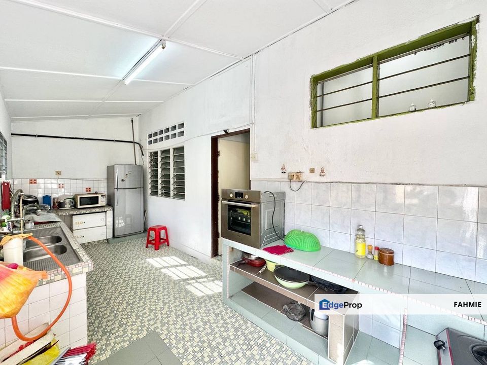 Freehold. Non bumi lot. Taman Seri Melati. Selayang. , Selangor, Selayang