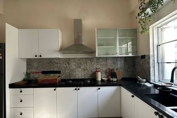 Sri Bayu Apartment @ Bangsar